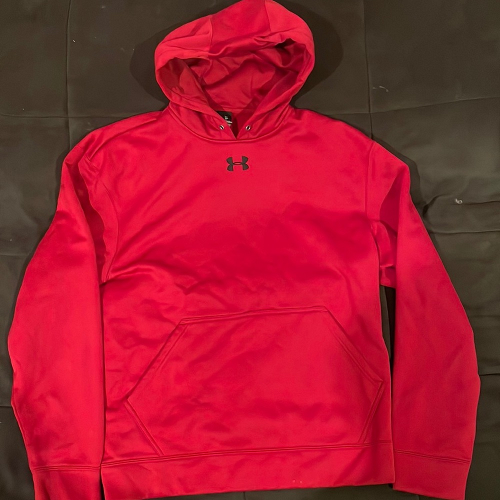 Under Armour Red Sweatshirt Size Medium - Picture 1 of 2
